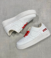 NIKE AIR FORCE 1 SUPREME